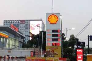 BBM Langka di SPBU Swasta, Harga Pertamina & Shell Naik